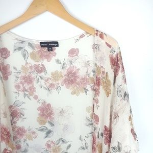 Mason + Mackenzie | cream floral print kimono